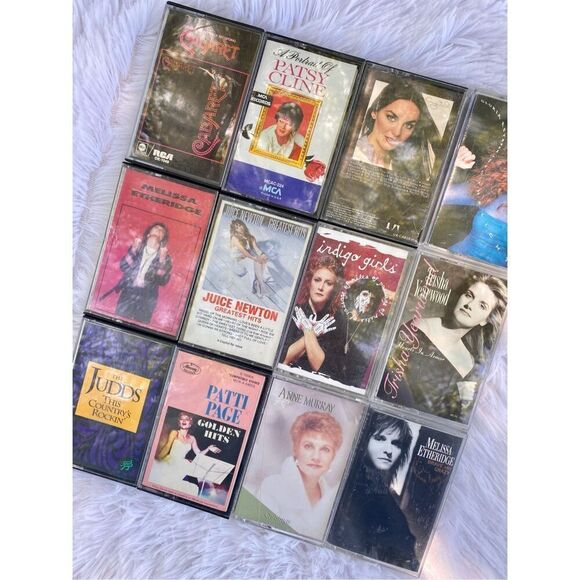 Set of 12 Vintage Female Music Artist 70’s 80’s 90”s Cassette Tapes Bundle Deal - Picture 8 of 14